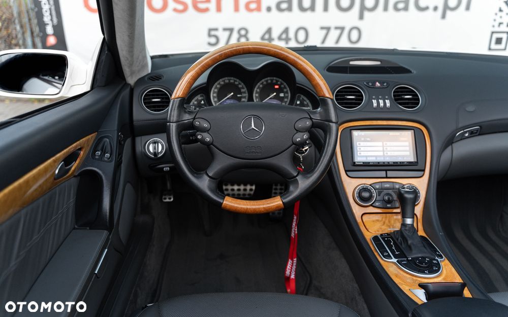 Mercedes-Benz SL - 34