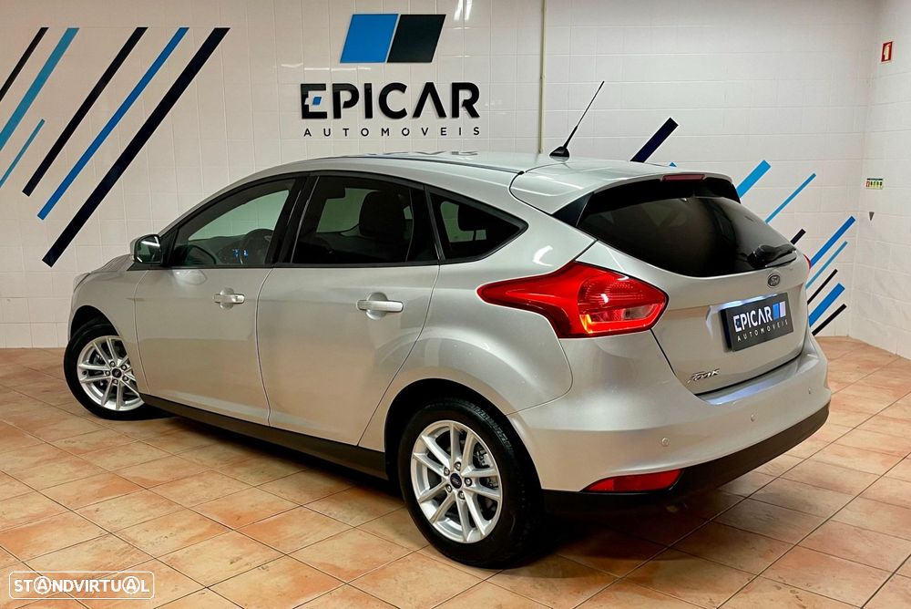 Ford Focus 1.5 TDCi Trend+ - 11