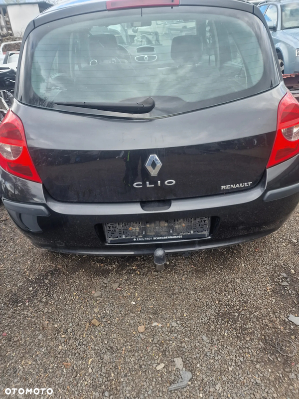 Klapa tył Renault Clio 3 w kolorze 676