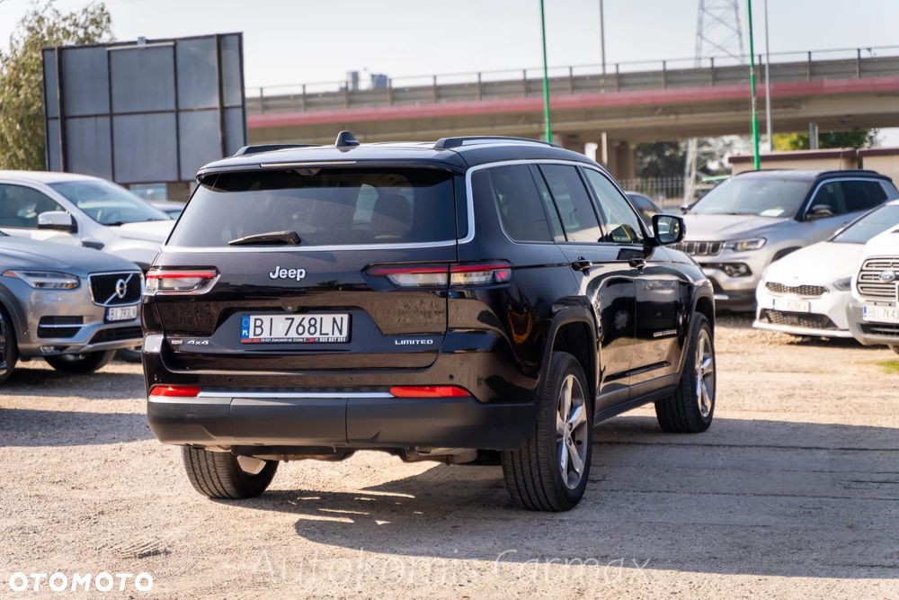 Jeep Grand Cherokee - 8