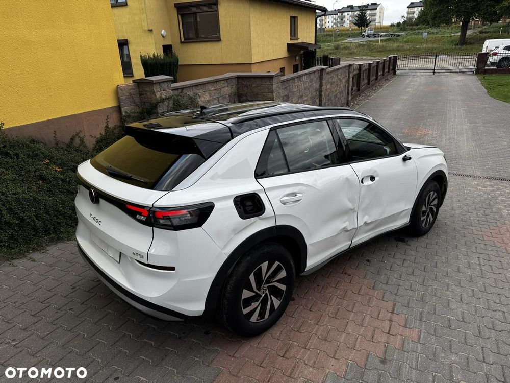 Volkswagen T-Roc 1.5 eTSI Style DSG - 6