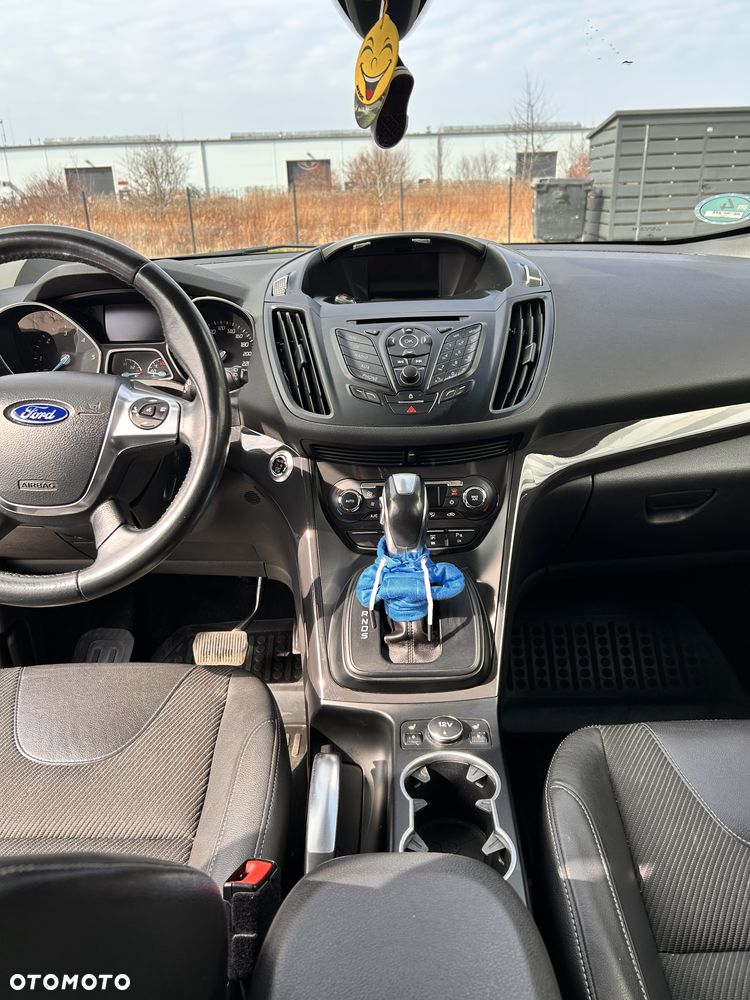 Ford Kuga 2.0 TDCi 4x4 Titanium - 9