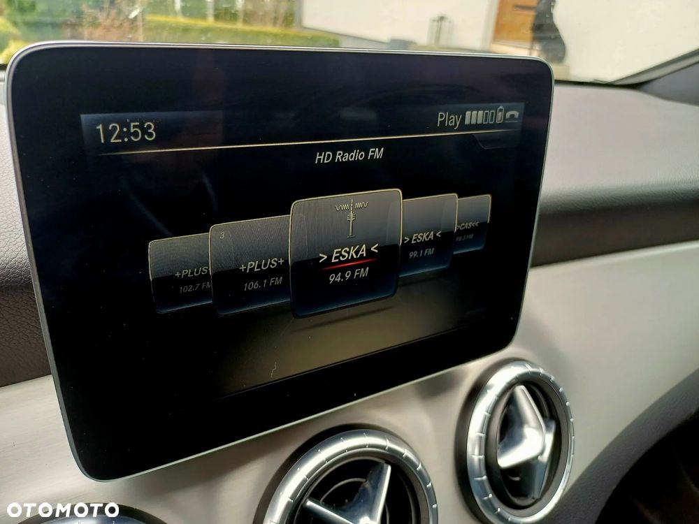 Mercedes-Benz CLA 250 4-Matic - 23