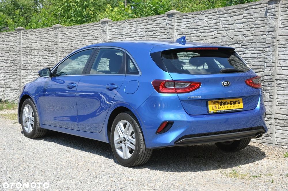 Kia Ceed 1.4 T-GDI DCT OPF Spirit - 3