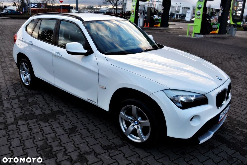 BMW X1 sDrive18d xLine - 2