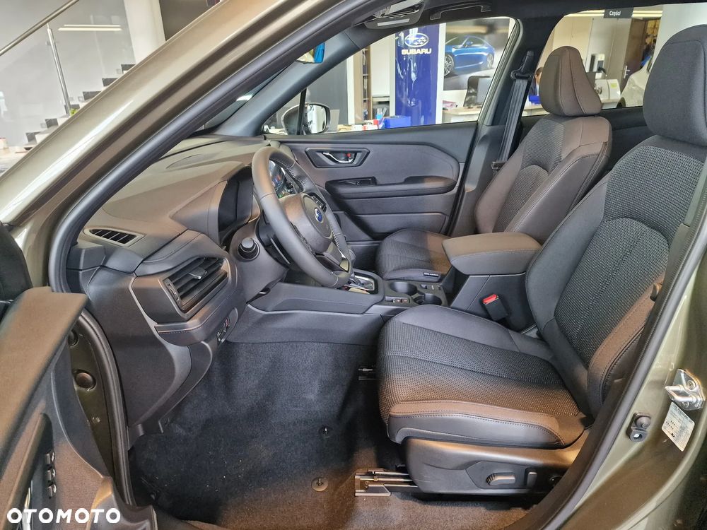 Subaru Forester 2.0i-L Exclusive (EyeSight) Lineartronic - 13