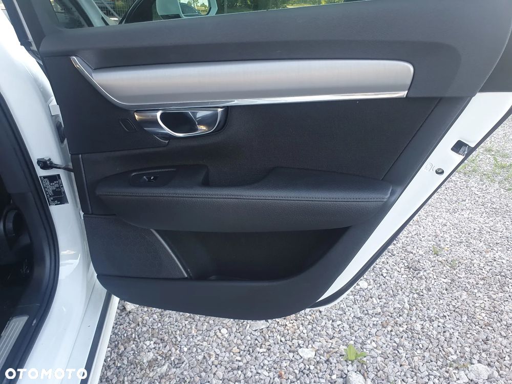 Volvo S90 D4 Momentum - 12