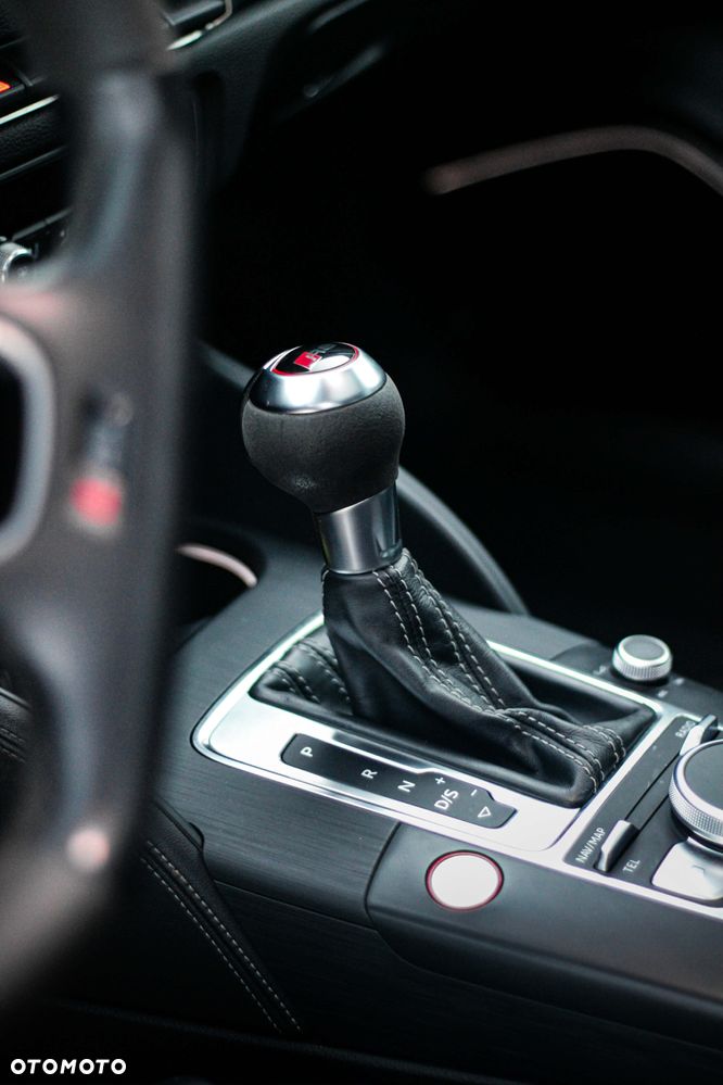 Audi RS3 Limousine TFSI quattro S tronic - 22
