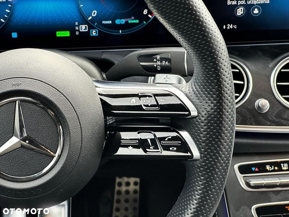 Mercedes-Benz Klasa E - 11