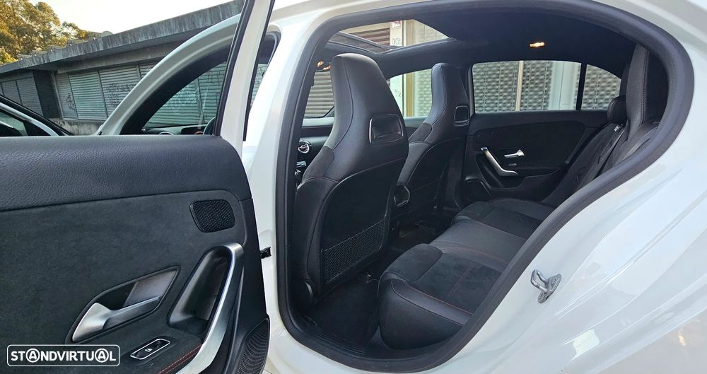 Mercedes-Benz A 250 e 8G-DCT AMG Line - 20