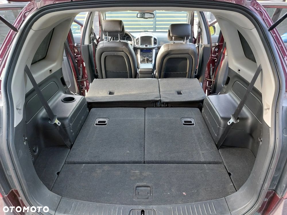 Chevrolet Captiva 2.2 D LTZ - 29