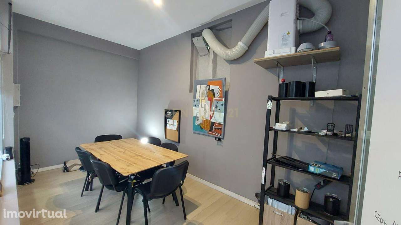 Loja para arrendamento no centro de Braga - Grande imagem: 2/19