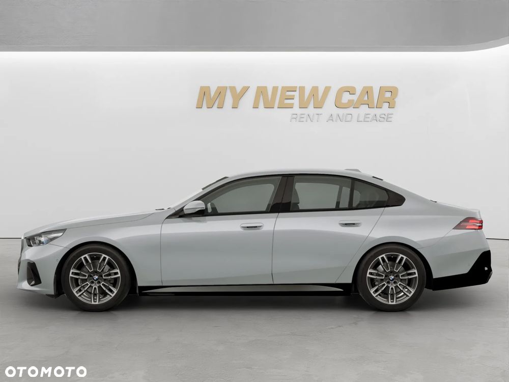 BMW Seria 5 520d xDrive mHEV M Sport - 3