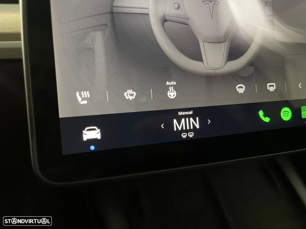 Tesla Model Y Long Range Tração Integral - 23