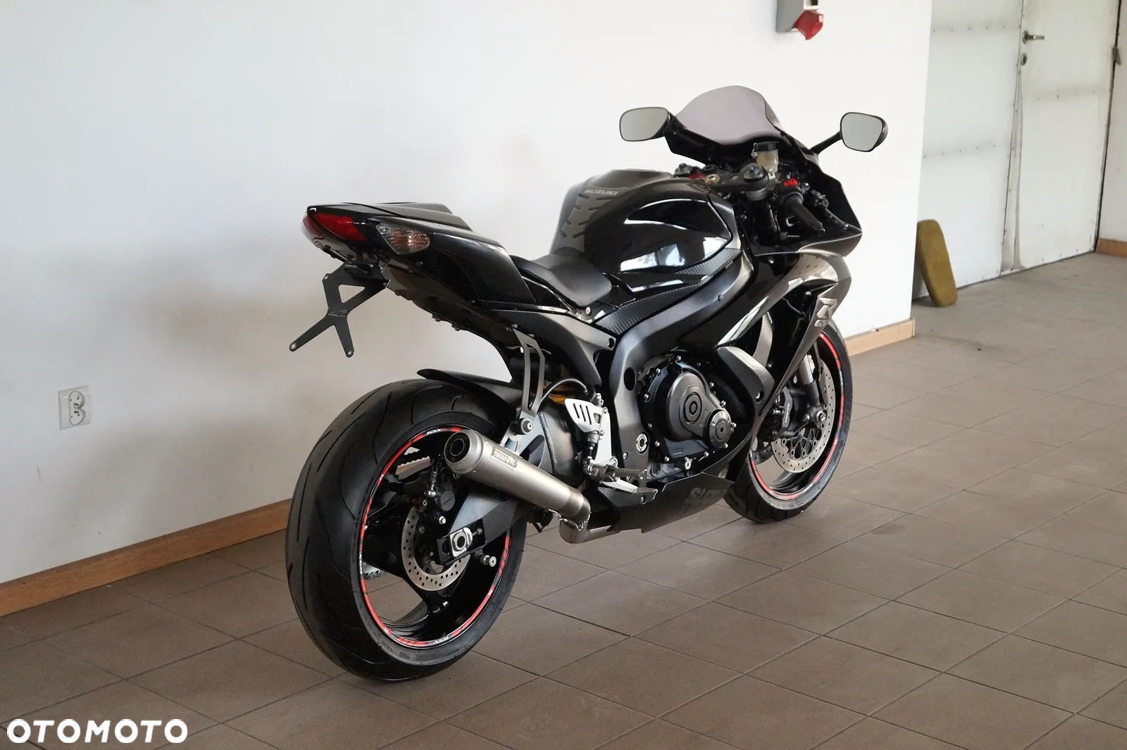 Suzuki GSX-R - 7