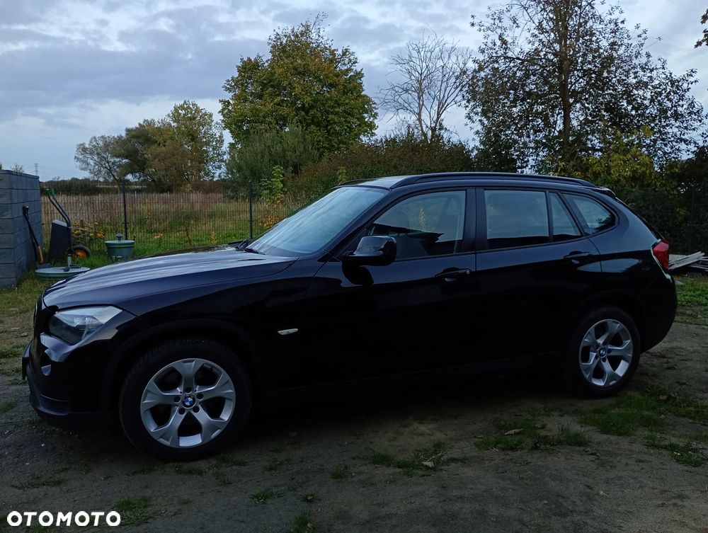 BMW X1 xDrive18d xLine - 4