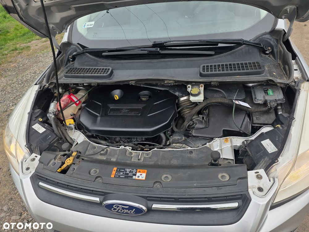 Ford Escape 2.0 EcoBoost AWD Titanium - 13