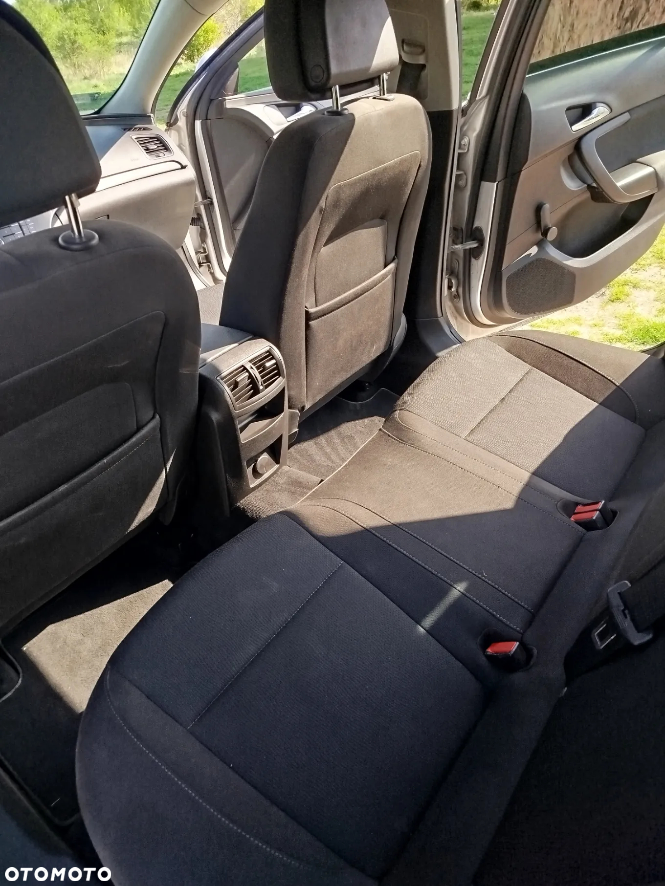 Opel Insignia 1.8 Sports Tourer - 10