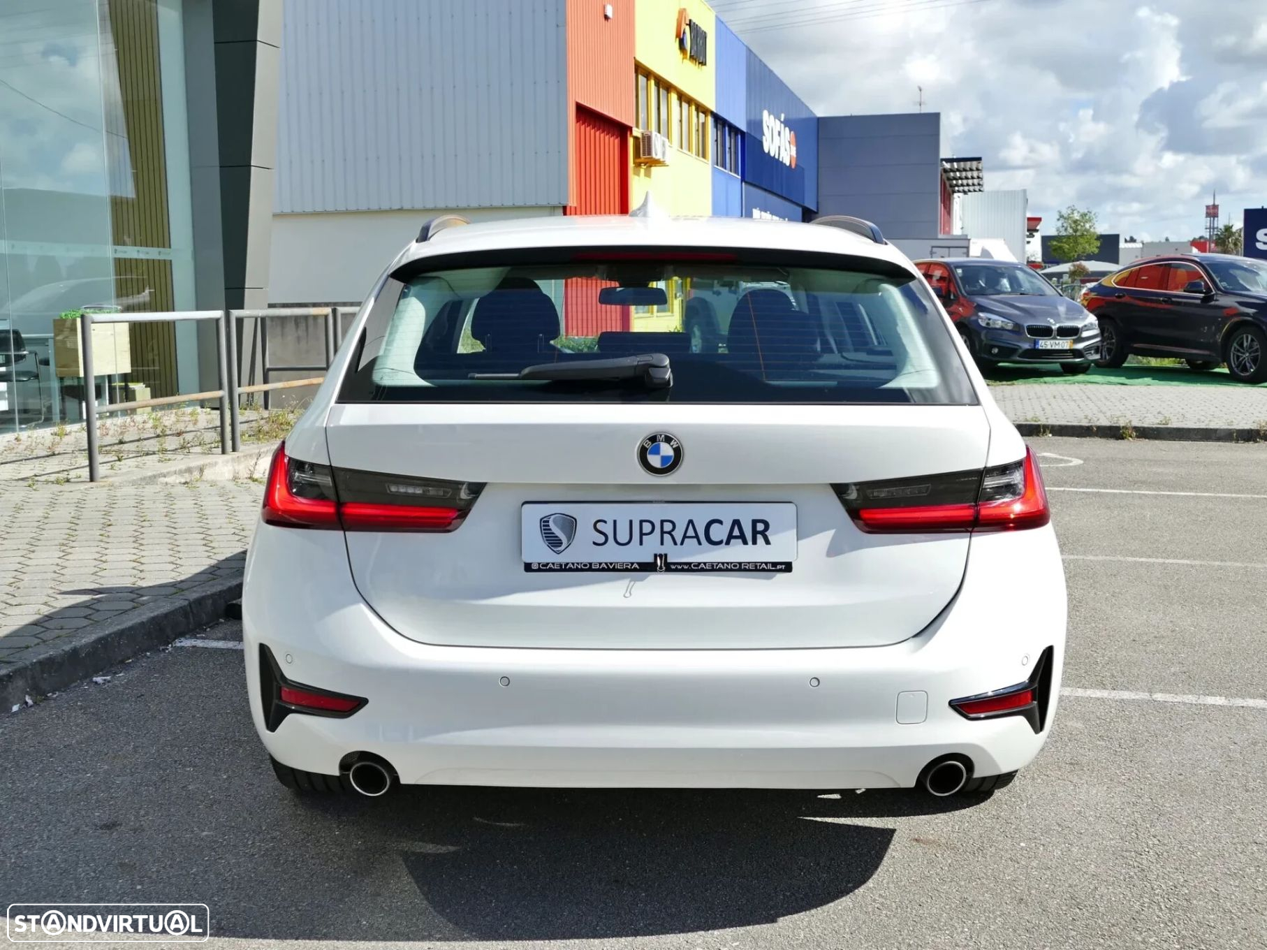 BMW 318 d Touring Auto - 8