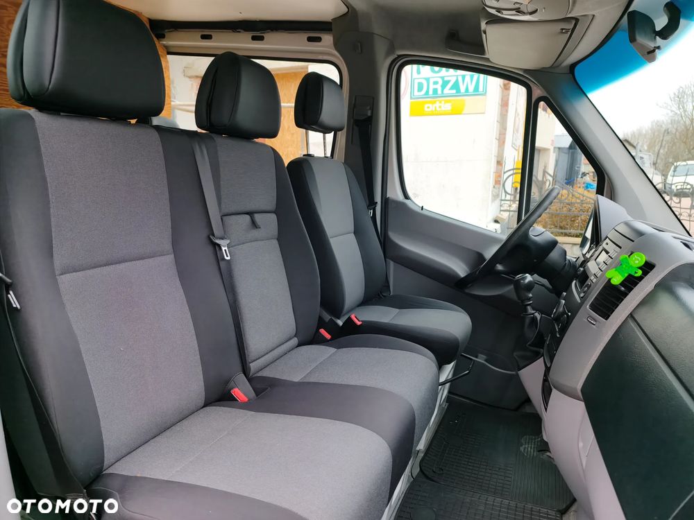Volkswagen Crafter - 28