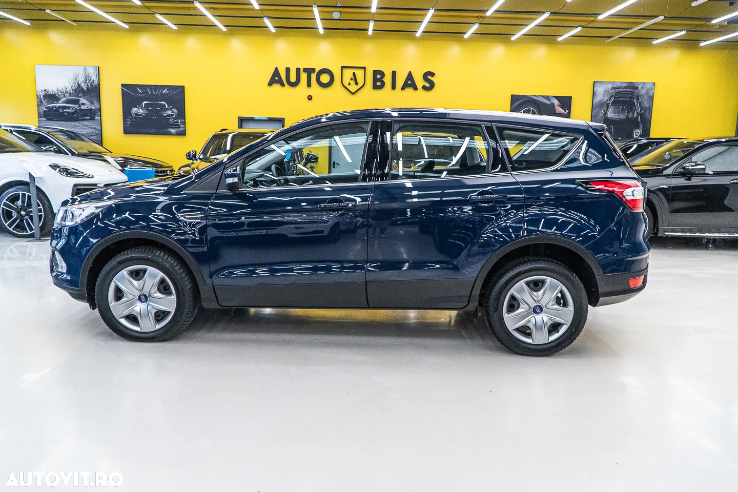 Ford Kuga 2.0 TDCi 4WD Powershift Titanium - 16
