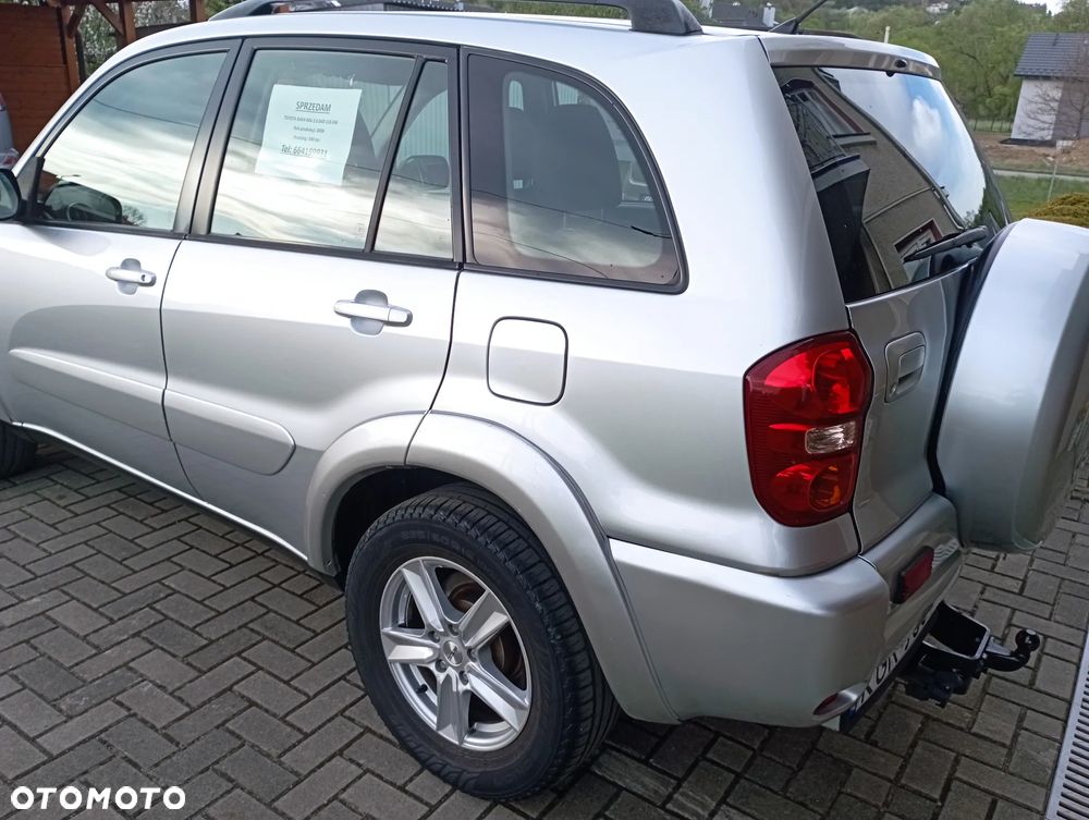 Toyota RAV4 2.0 D-4D Sol - 7