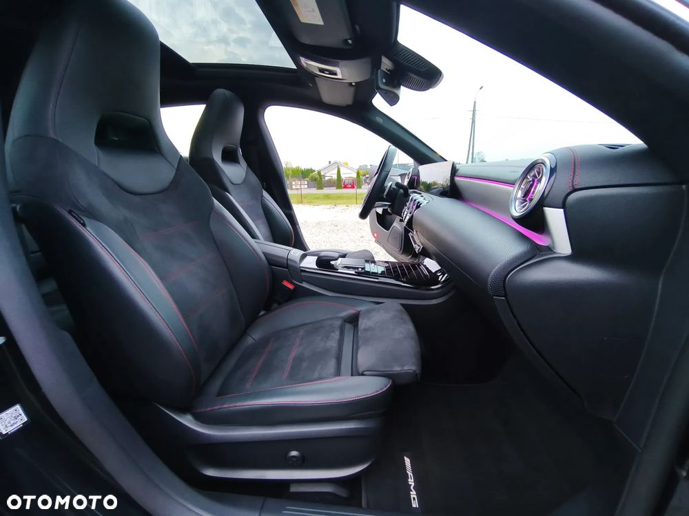 Mercedes-Benz CLA - 29