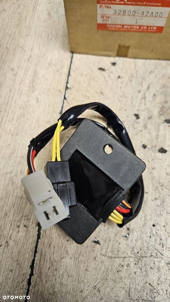 Regulator Napięcia Suzuki DR125 DR200 SP200  32800-42A00 - 4