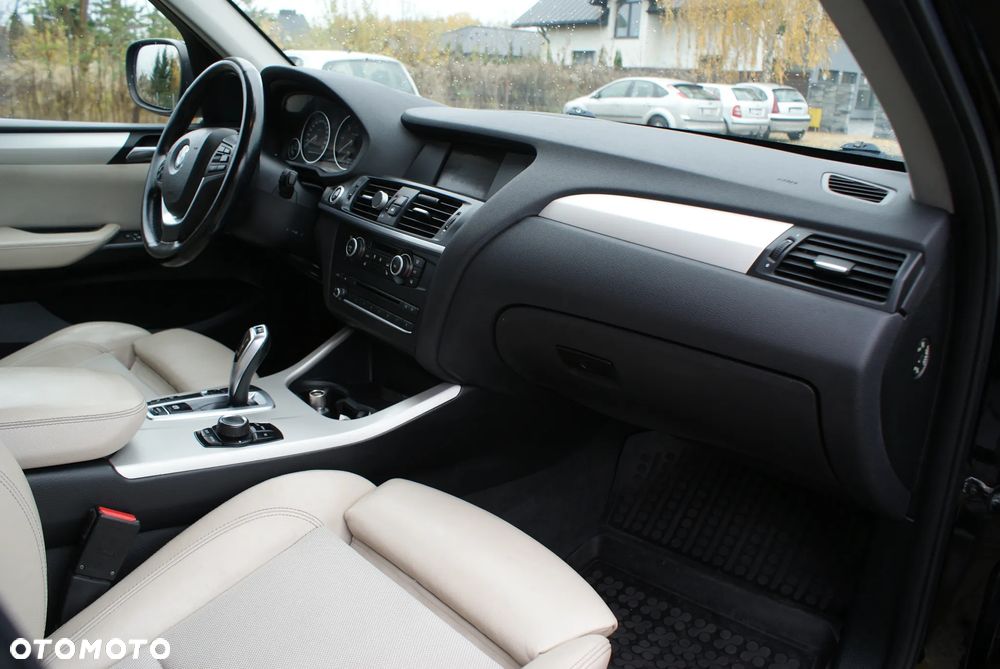 BMW X3 xDrive20d - 7