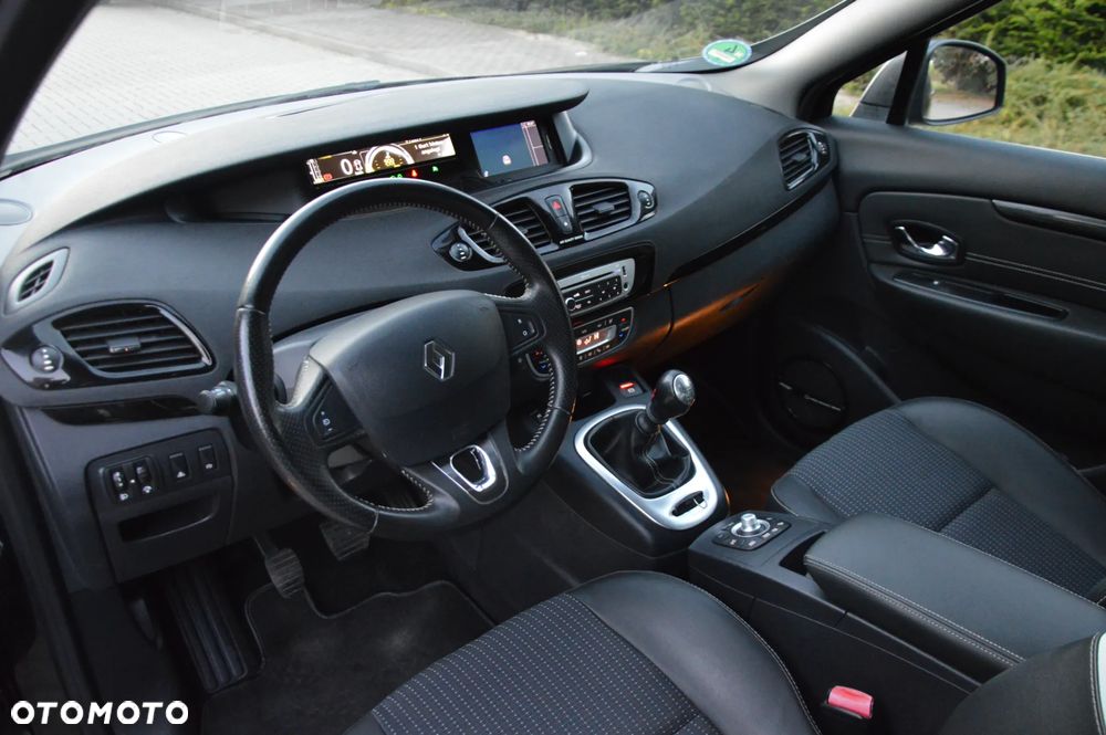 Renault Scenic ENERGY TCe 115 S&S Bose Edition - 9