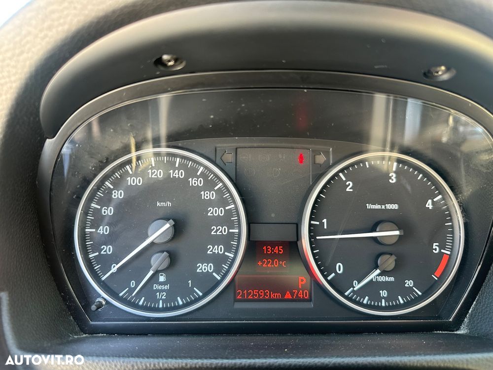 BMW Seria 3 320d - 12