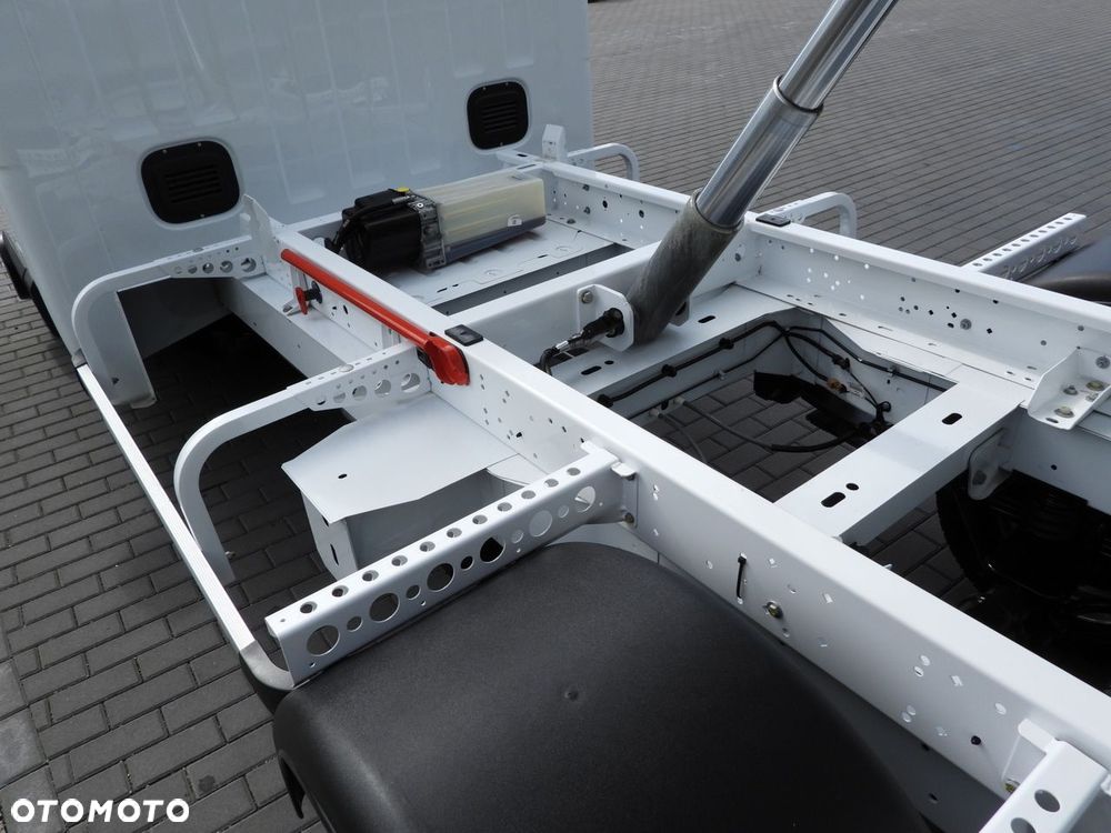 Renault MASTER WYWROTKA TEMPOMAT LEDY BLIŹNIACZE KOŁA KLIMATYZACJA  145KM - 22