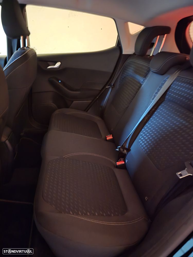 Ford Fiesta 1.0 EcoBoost Titanium - 6