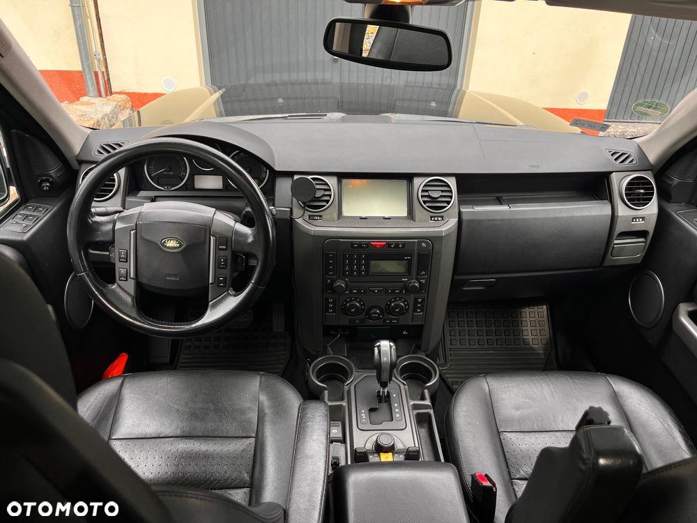 Land Rover Discovery TD V6 HSE - 16