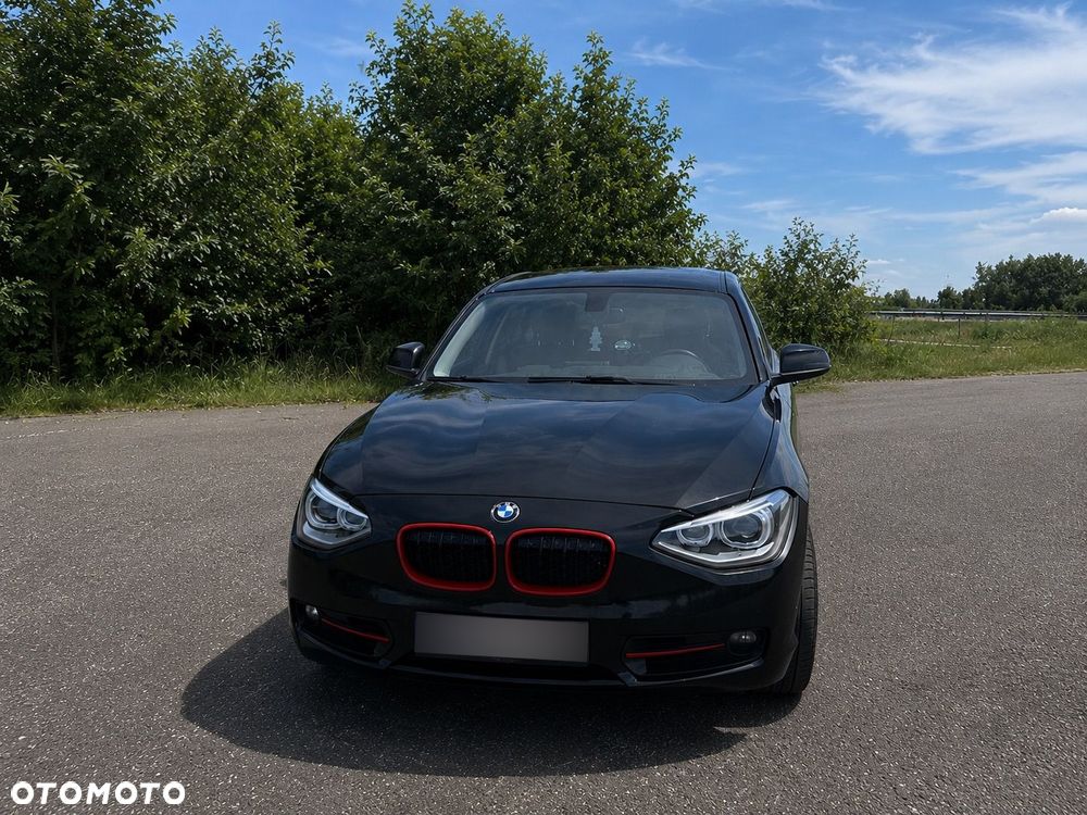 BMW Seria 1 120d Sport Line - 1