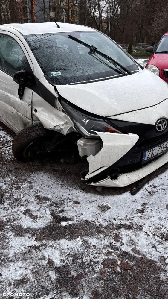 Toyota Aygo 1.0 VVT-i Sprint EU6 - 13