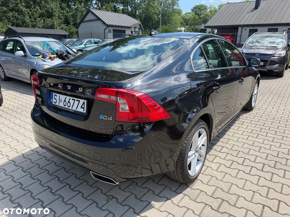 Volvo S60 D4 Drive-E Momentum - 5