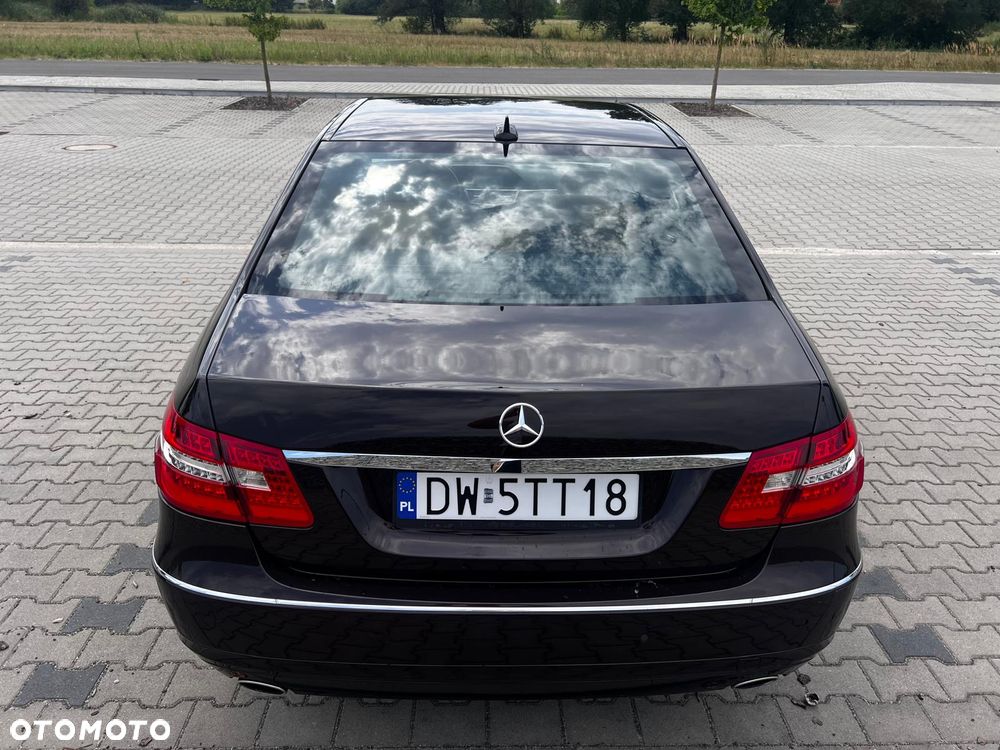 Mercedes-Benz Klasa E 350 CDI 4-Matic BlueEff Avantgarde - 12