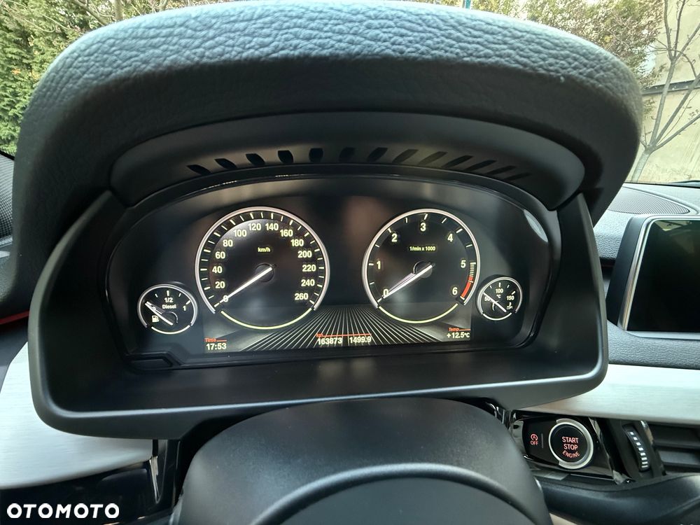 BMW X5 xDrive25d sport - 26