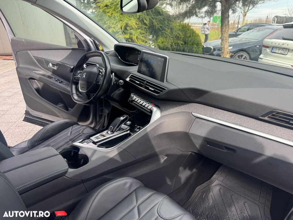 Peugeot 3008 PureTech 130 Stop & Start GPF EAT8 Active Pack - 19