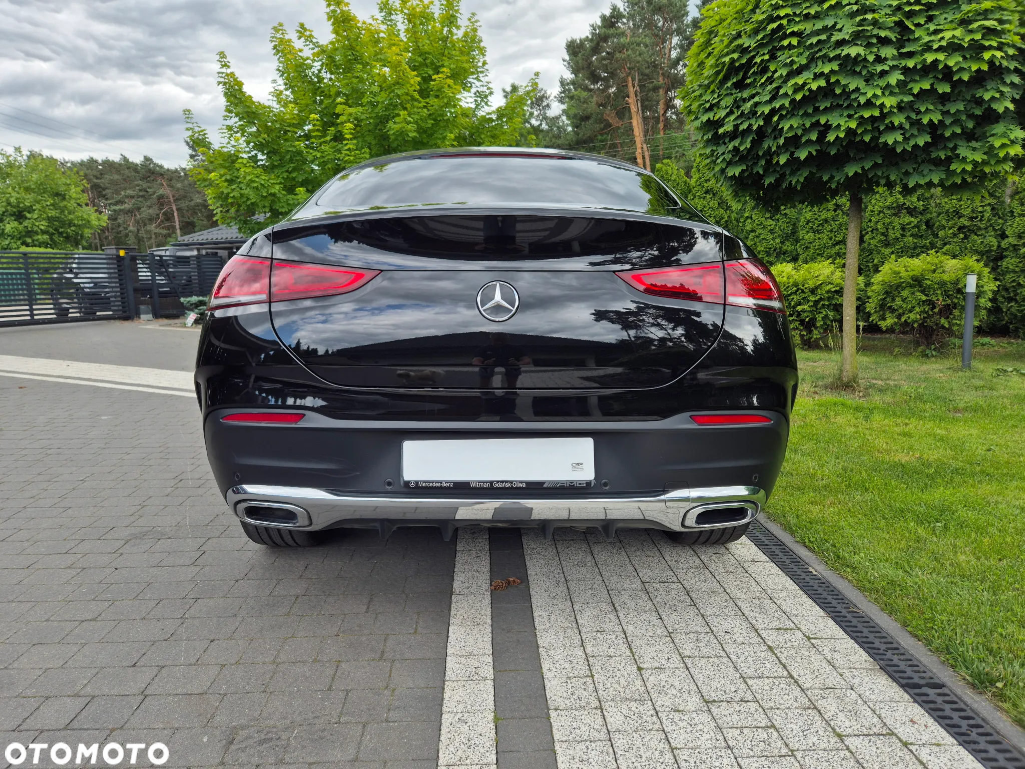 Mercedes-Benz GLE 300 d 4-Matic - 10