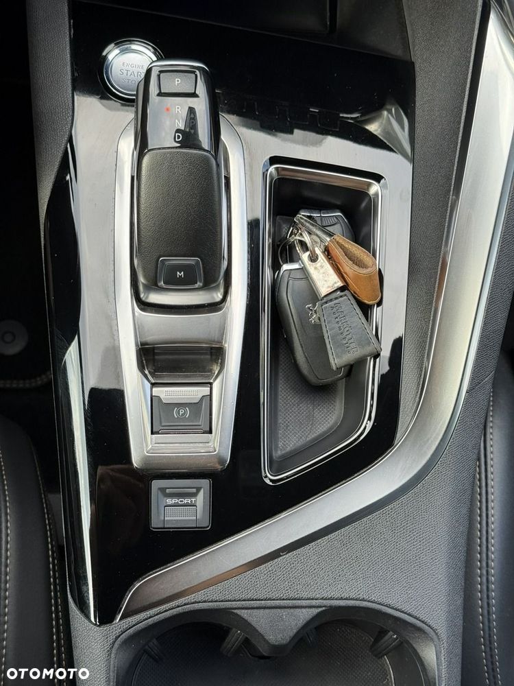 Peugeot 3008 BlueHDi 180 Stop & Start EAT8 GT - 26