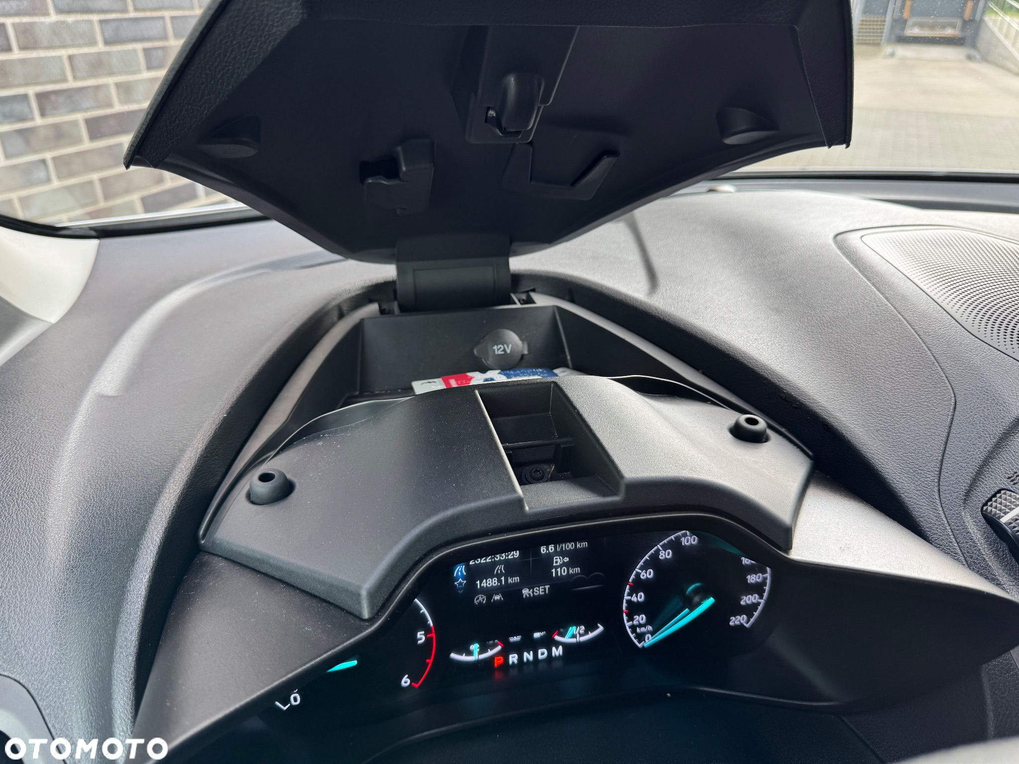 Ford Transit Connect - 19