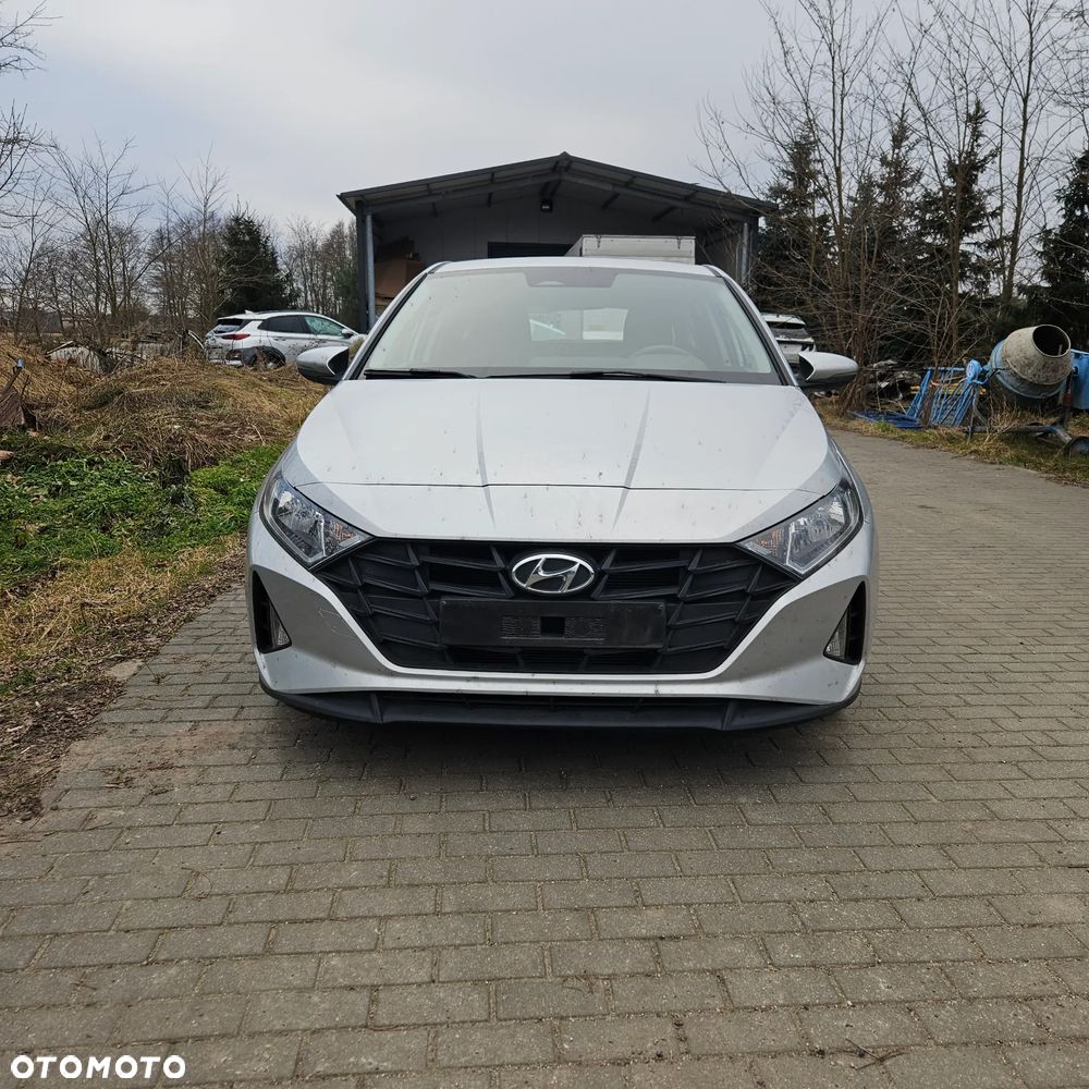 Hyundai i20 blue 1.2 Pure - 4