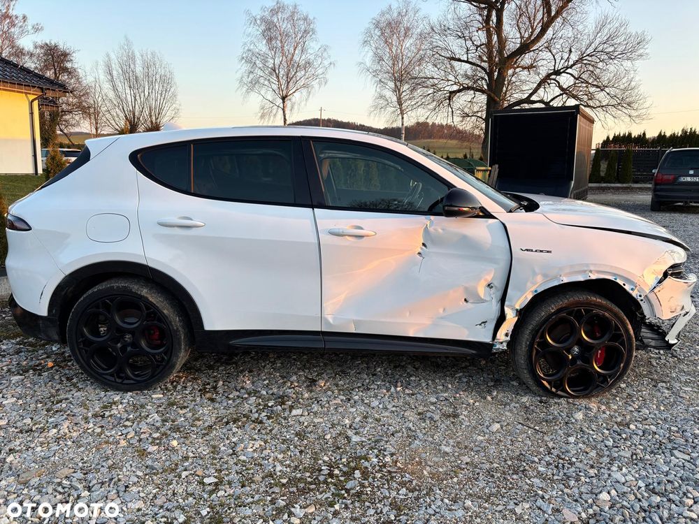 Alfa Romeo Tonale 1.3 VGT Q4 Veloce - 4