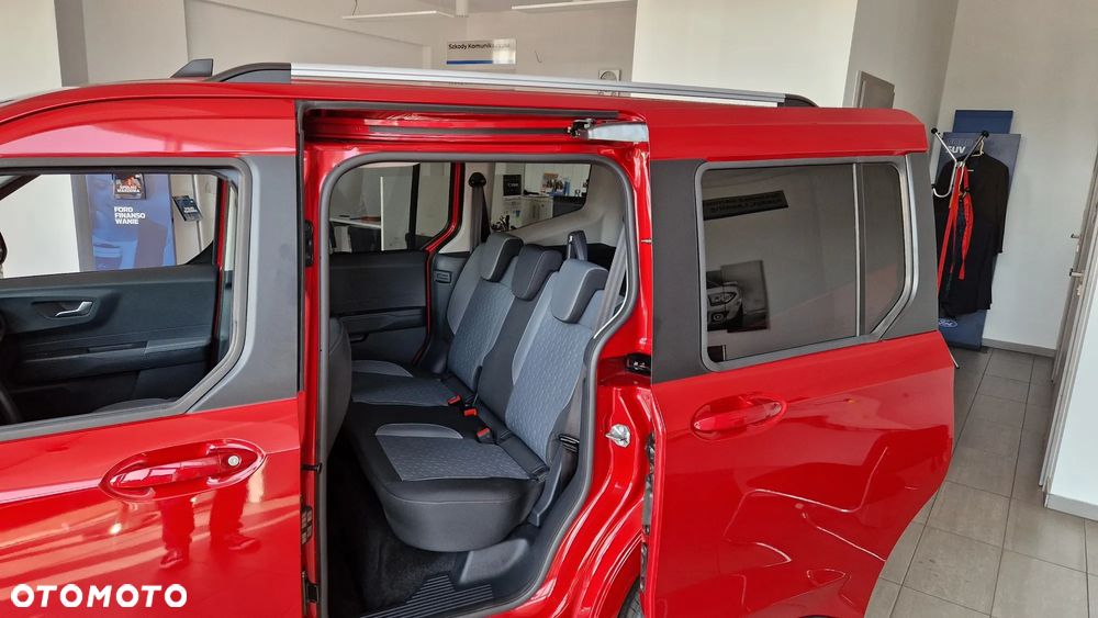 Ford Tourneo Courier 1.0 EcoBoost Titanium - 14