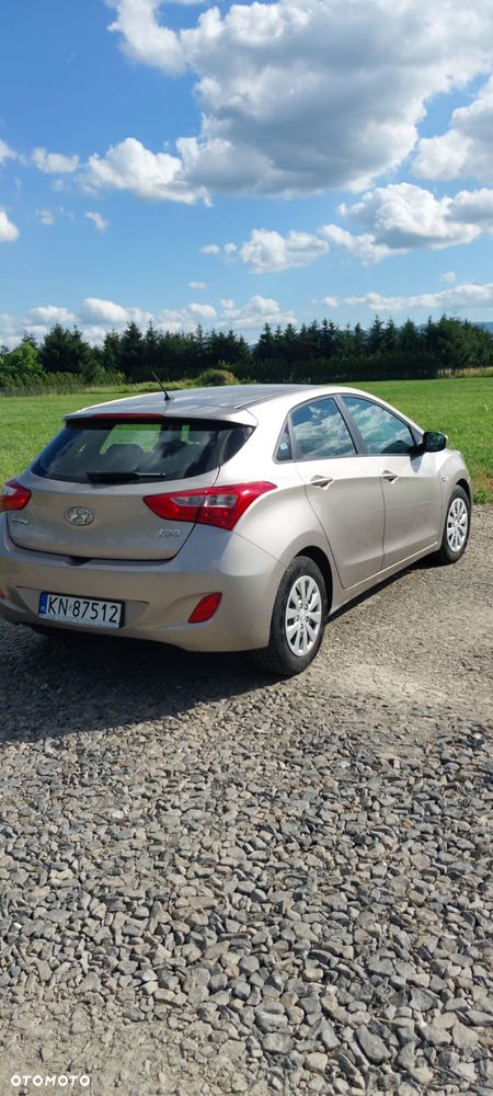 Hyundai i30 1.4 Classic + - 5