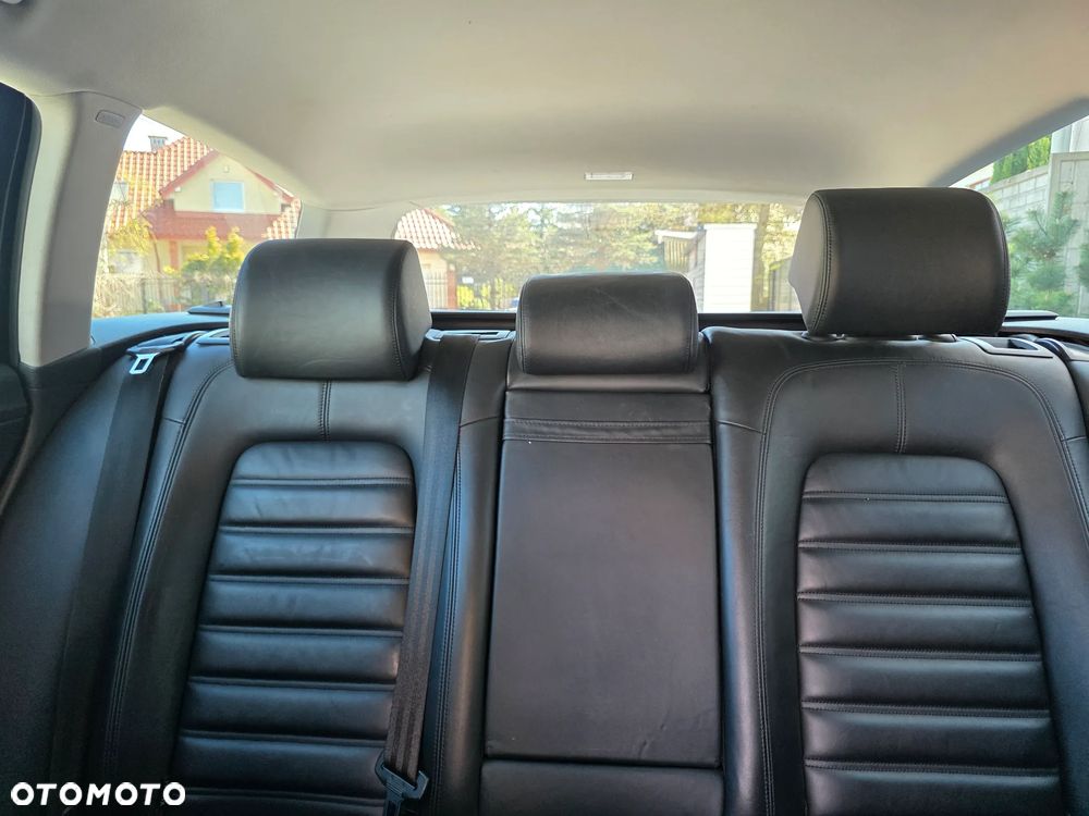 Volkswagen Passat 2.0 TDI DPF DSG 4Motion Highline - 13