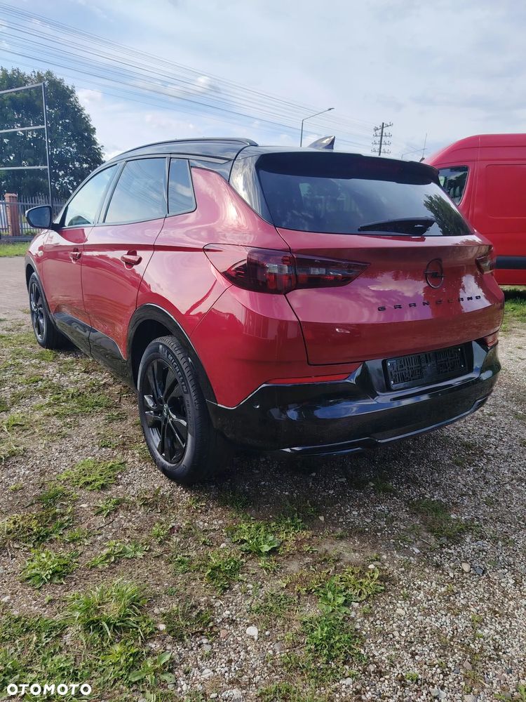 Opel Grandland 1.2 DI GS - 4