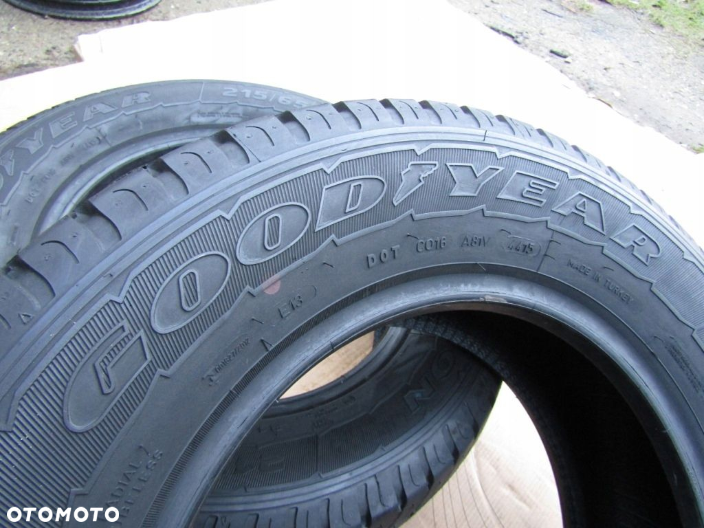 4x 15 Opony 215/65 15C 104/102T Goodyear Letnie / 8 mm - 15